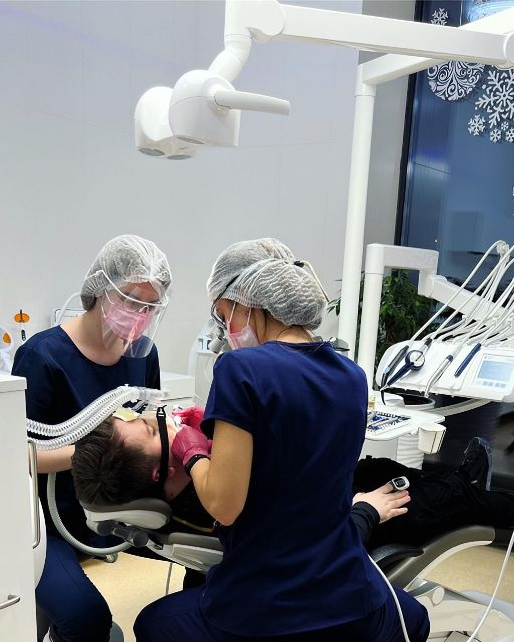 Реставрация зубов в Elite Denta Харьков