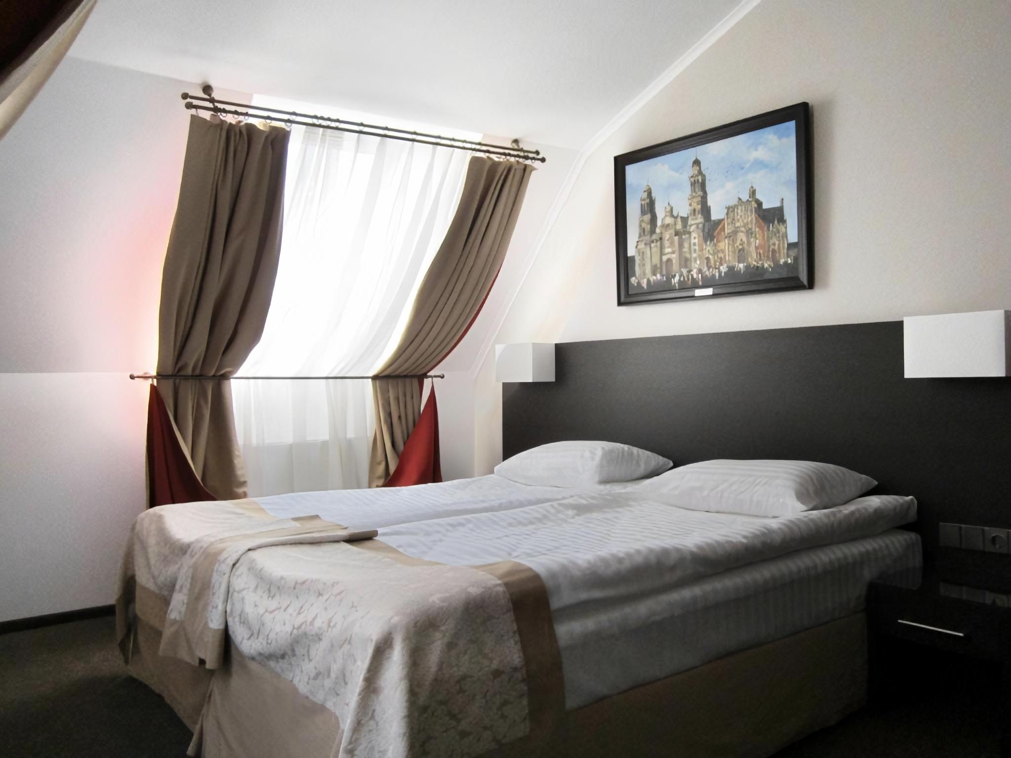 Большой номер с двуспальной кроватью в отеле Reikartz Hotel Kharkiv